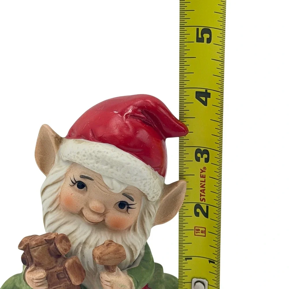 Vtg Homco Christmas Elf‎ Pixie Figurine 5406 Ceramic Toymaker with Train 4 Inch